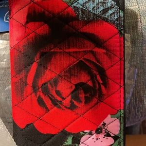 NEW Vera Bradley RFID Grab & Go Wristlet